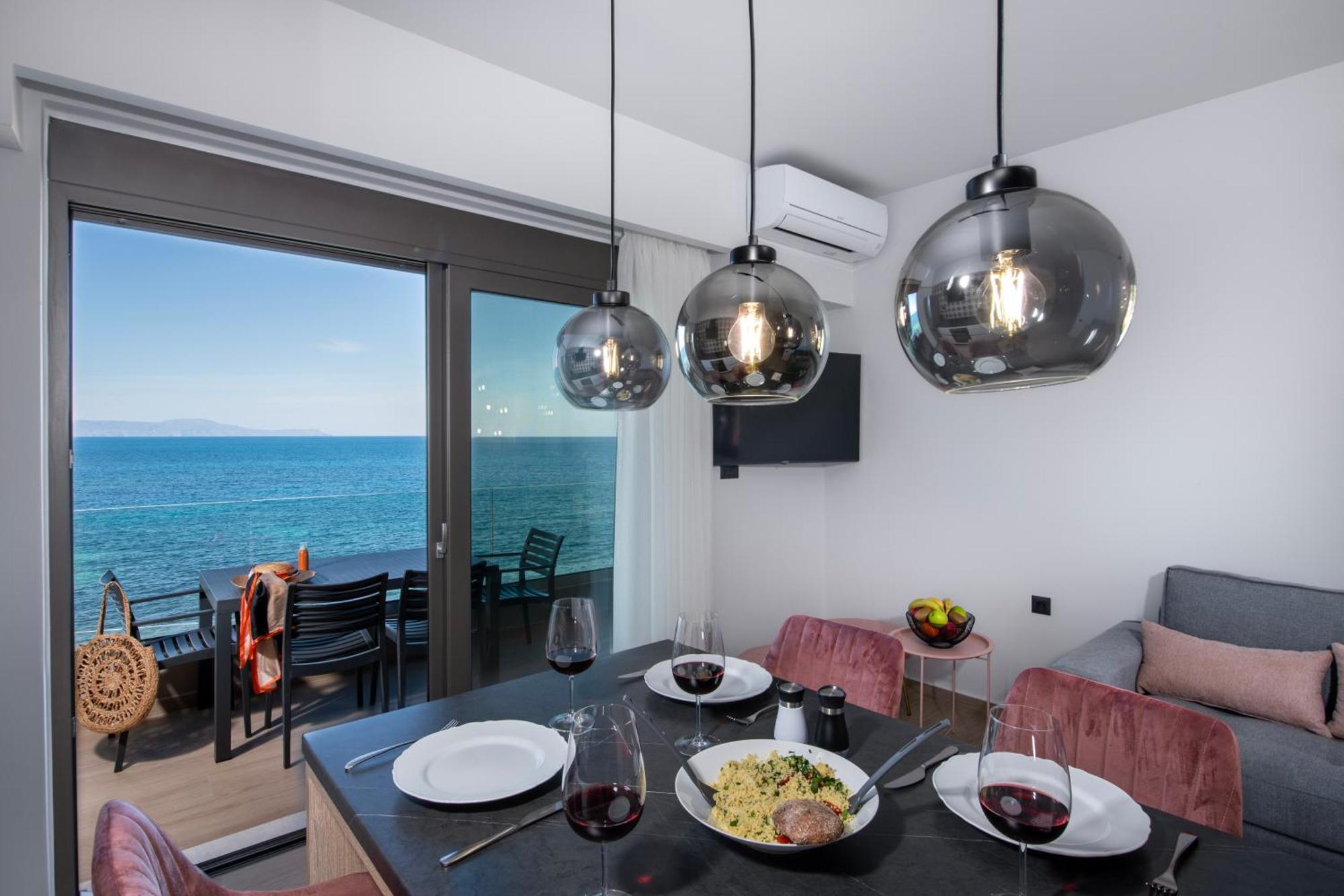 Alpha Suites Hriszí Aktí Haniá Kültér fotó